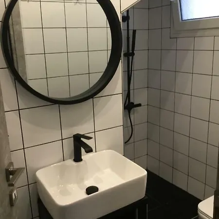 Glykanisos Apartment