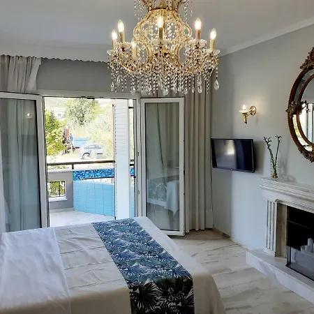 Glykanisos Apartment *